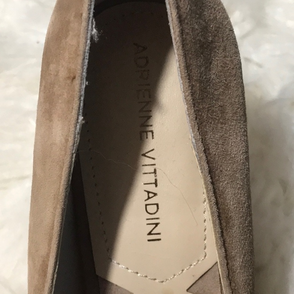 Adrienne Vittadini nude suede high heels platform Size 6 1/2 tan color - Picture 4 of 11